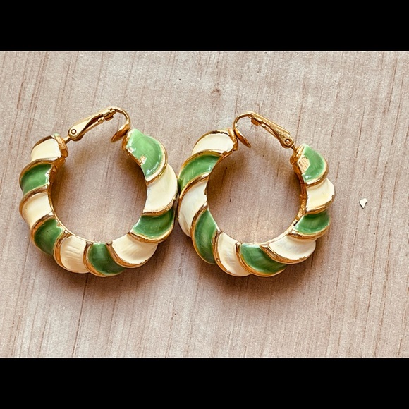 VTG Kenneth Jay Lane Clip Earrings - Picture 2 of 4